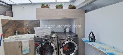 Casa de 4 alcobas en venta en San Jose De Bavaria, Bogotá, 400 m² · foto 6 de 19