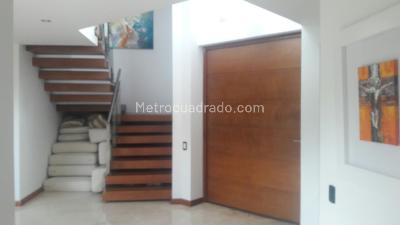 Casa de 4 alcobas en venta en Hacienda San Simon, Bogotá, 330 m² · foto 13 de 16