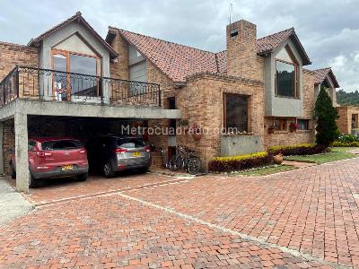 Casa de 4 alcobas en venta en San Jose De Bavaria, Bogotá, 500 m² · foto 20 de 20