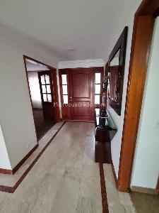 Casa de 4 alcobas en venta en San Jose De Bavaria, Bogotá, 320 m² · foto 7 de 20