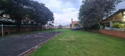 Casa de 4 alcobas en venta en San Jose De Bavaria, Bogotá, 330 m² · foto 17 de 17