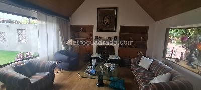 Casa de 4 alcobas en venta en San Jose De Bavaria, Bogotá, 330 m² · foto 4 de 17