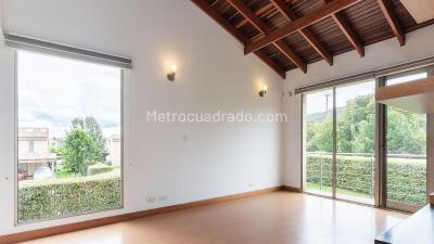 Casa de 5 alcobas en venta en Hacienda San Simon, Bogotá, 300 m² · foto 10 de 14