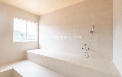Casa de 4 alcobas en venta en Hacienda San Simon, Bogotá, 380 m² · foto 12 de 20