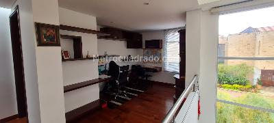 Casa de 4 alcobas en venta en San Jose De Bavaria, Bogotá, 469 m² · foto 4 de 18