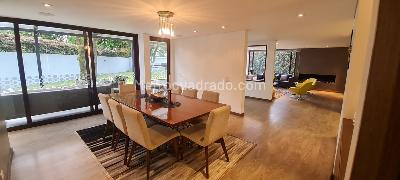 Casa de 3 alcobas en venta en San Jose De Bavaria, Bogotá, 800 m² · foto 4 de 20