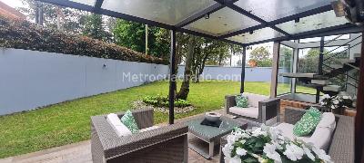 Casa de 3 alcobas en venta en San Jose De Bavaria, Bogotá, 800 m² · foto 8 de 20