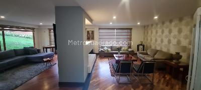 Casa de 4 alcobas en venta en San Jose De Bavaria, Bogotá, 800 m² · foto 5 de 20