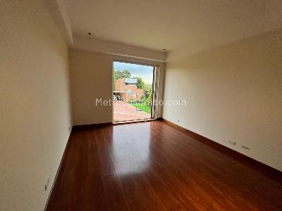 Casa de 4 alcobas en venta en Hacienda San Simon, Bogotá, 1450 m² · foto 9 de 20