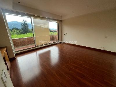 Casa de 4 alcobas en venta en Hacienda San Simon, Bogotá, 1450 m² · foto 14 de 20
