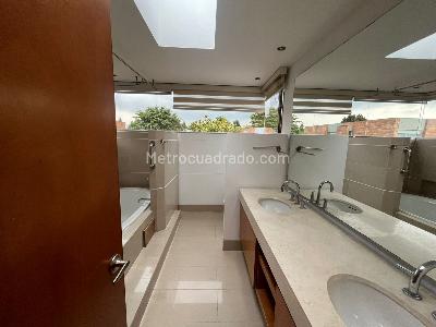 Casa de 4 alcobas en venta en Hacienda San Simon, Bogotá, 1450 m² · foto 20 de 20
