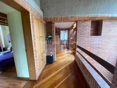 Casa de 4 alcobas en venta en San Jose De Bavaria, Bogotá, 700 m² · foto 14 de 20