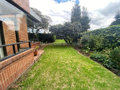 Casa de 4 alcobas en venta en San Jose De Bavaria, Bogotá, 700 m² · foto 16 de 20