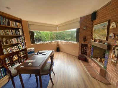 Casa de 4 alcobas en venta en San Jose De Bavaria, Bogotá, 700 m² · foto 8 de 20
