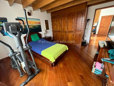 Casa de 4 alcobas en venta en San Jose De Bavaria, Bogotá, 340 m² · foto 10 de 20