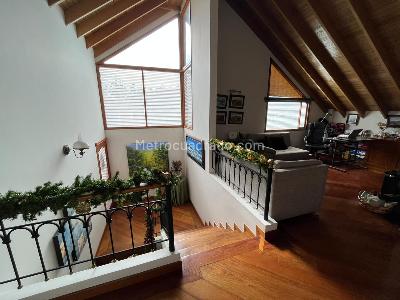 Casa de 4 alcobas en venta en San Jose De Bavaria, Bogotá, 340 m² · foto 16 de 20