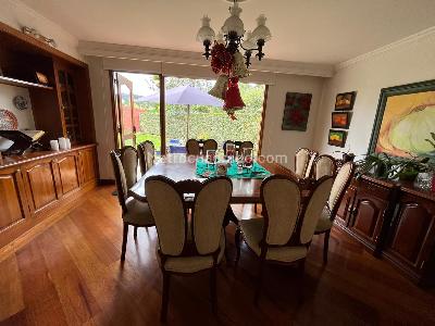 Casa de 4 alcobas en venta en San Jose De Bavaria, Bogotá, 340 m² · foto 9 de 20