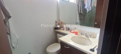 Casa de 3 alcobas en venta en Caminos Palmar, Bogotá, 144 m² · foto 9 de 18
