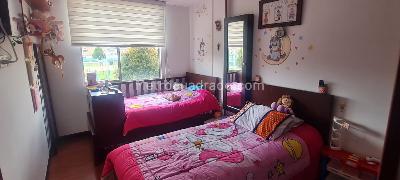 Casa de 3 alcobas en venta en Caminos Palmar, Bogotá, 144 m² · foto 8 de 18