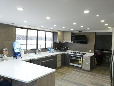 Casa de 5 alcobas en venta en Hacienda San Sebastian, Bogotá, 1640 m² · foto 4 de 16