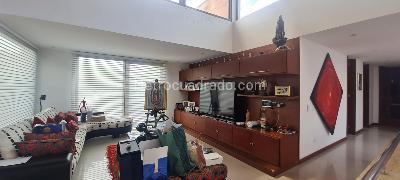 Casa de 4 alcobas en venta en San Jose De Bavaria, Bogotá, 800 m² · foto 5 de 17
