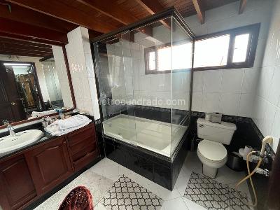 Casa de 3 alcobas en venta en San Jose De Bavaria, Bogotá, 800 m² · foto 10 de 17