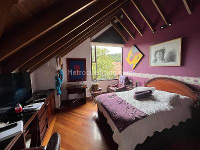 Casa de 3 alcobas en venta en San Jose De Bavaria, Bogotá, 800 m² · foto 11 de 17