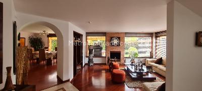 Casa de 4 alcobas en venta en San Jose De Bavaria, Bogotá, 800 m² · foto 11 de 20