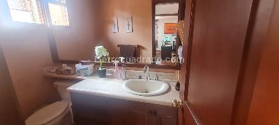 Casa de 4 alcobas en venta en San Jose De Bavaria, Bogotá, 800 m² · foto 13 de 20