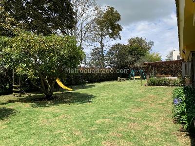 Casa de 4 alcobas en venta en Hacienda San Simon Pl, Bogotá, 1399 m² · foto 12 de 20