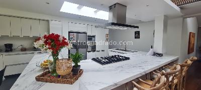 Casa de 4 alcobas en venta en Hacienda San Simon Pl, Bogotá, 1399 m² · foto 14 de 20