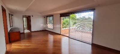 Casa de 4 alcobas en venta en San Simon Gaymaral, Bogotá, 1480 m² · foto 13 de 18