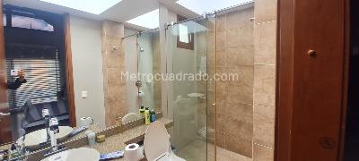 Casa en venta en San Jose De Bavaria, Bogotá · foto 15 de 20