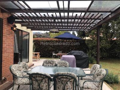 Casa de 4 alcobas en venta en Hacienda San Sebastian, Bogotá, 1500 m² · foto 2 de 13