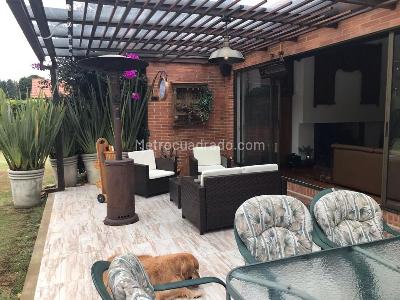 Casa de 4 alcobas en venta en Hacienda San Sebastian, Bogotá, 1500 m² · foto 3 de 13