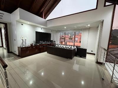 Casa en venta en San Jose De Bavaria, Bogotá · foto 11 de 20