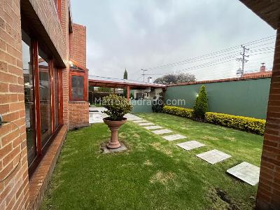 Casa en venta en San Jose De Bavaria, Bogotá · foto 17 de 20