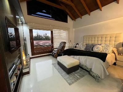 Casa en venta en San Jose De Bavaria, Bogotá · foto 2 de 20