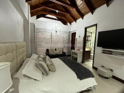 Casa en venta en San Jose De Bavaria, Bogotá · foto 3 de 20