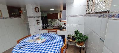 Casa de 3 alcobas en venta en San Jose De Bavaria, Bogotá, 250 m² · foto 10 de 20