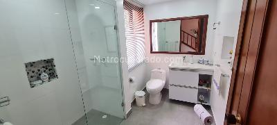 Casa de 3 alcobas en venta en San Jose De Bavaria, Bogotá, 250 m² · foto 13 de 20