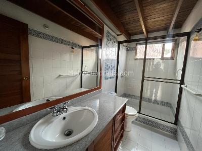 Casa de 3 alcobas en venta en San Jose De Bavaria, Bogotá, 700 m² · foto 13 de 20