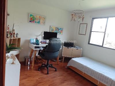 Casa de 4 alcobas en venta en San Jose De Bavaria, Bogotá, 400 m² · foto 7 de 20