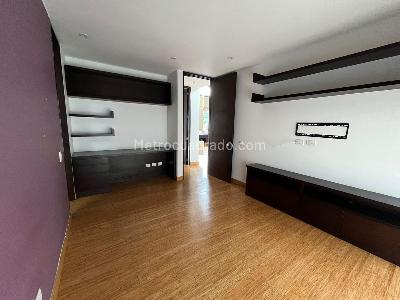 Casa de 4 alcobas en venta en San Jose De Bavaria, Bogotá, 800 m² · foto 15 de 20