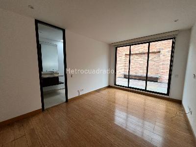Casa de 4 alcobas en venta en San Jose De Bavaria, Bogotá, 800 m² · foto 5 de 20
