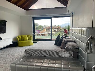 Casa de 5 alcobas en venta en San Jose De Bavaria, Bogotá, 800 m² · foto 11 de 20