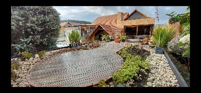 Casa de 5 alcobas en venta en San Jose De Bavaria, Bogotá, 800 m² · foto 2 de 20