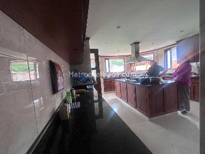 Casa de 4 alcobas en venta en San Jose De Bavaria, Bogotá, 560 m² · foto 6 de 19