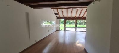 Casa de 5 alcobas en venta en San Jose De Bavaria, Bogotá · foto 18 de 20