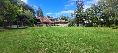 Casa de 5 alcobas en venta en San Jose De Bavaria, Bogotá · foto 4 de 20